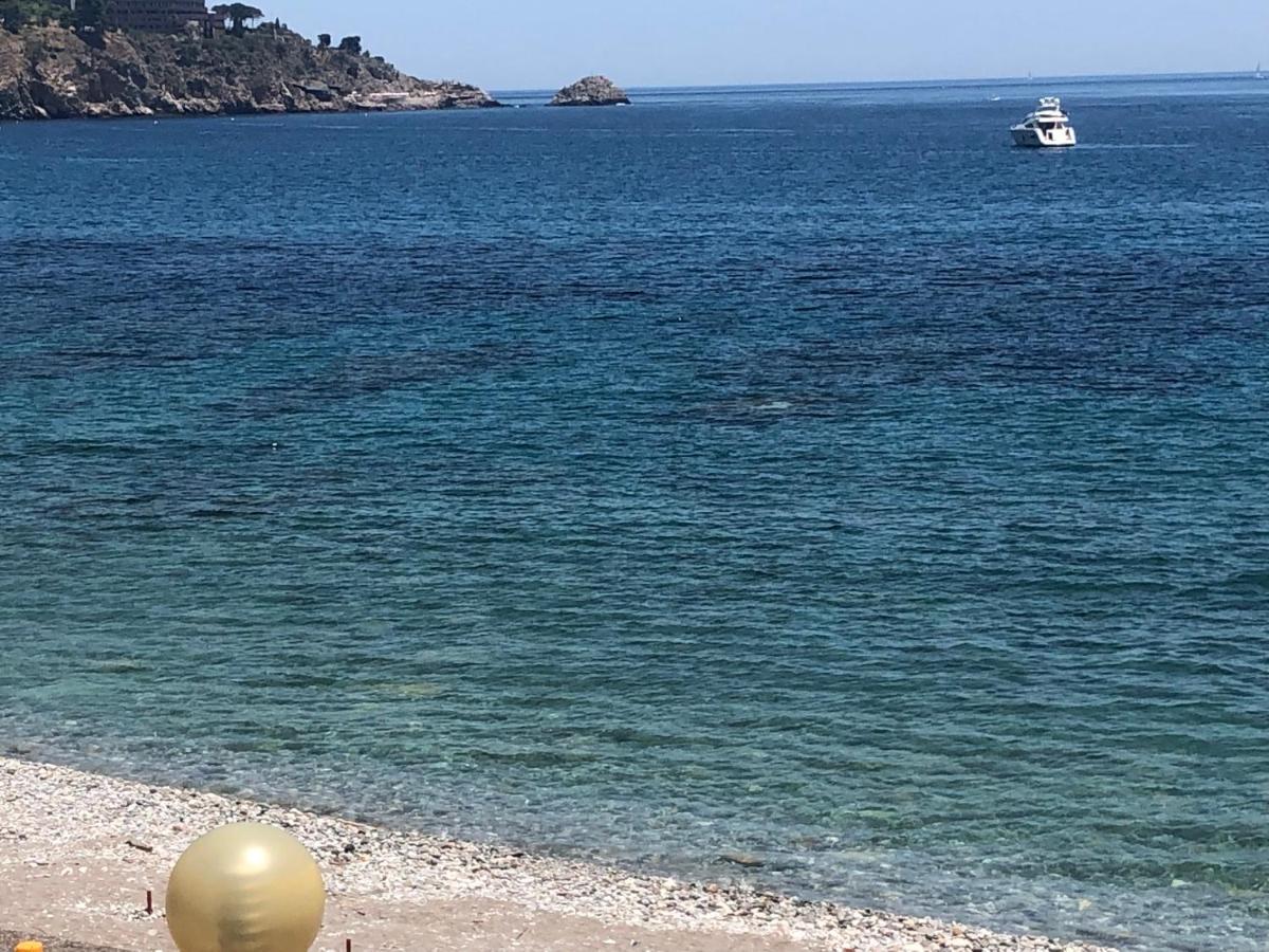 Beach Apartments Patrizia Taormina Esterno foto