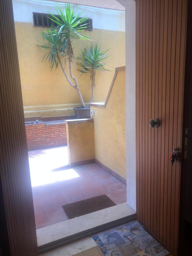 Beach Apartments Patrizia Taormina Esterno foto